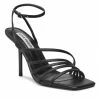 Steve Madden Γυναίκες Σανδάλια All In SM11001918-02002-001 Μαύρο